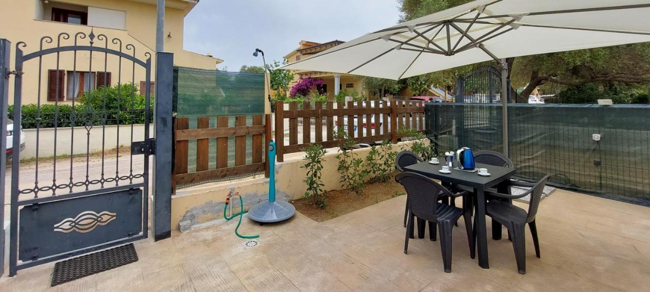 Appartamento Brigida Bilocale 3 Posti Vicino Al Centro San Teodoro  Exterior foto